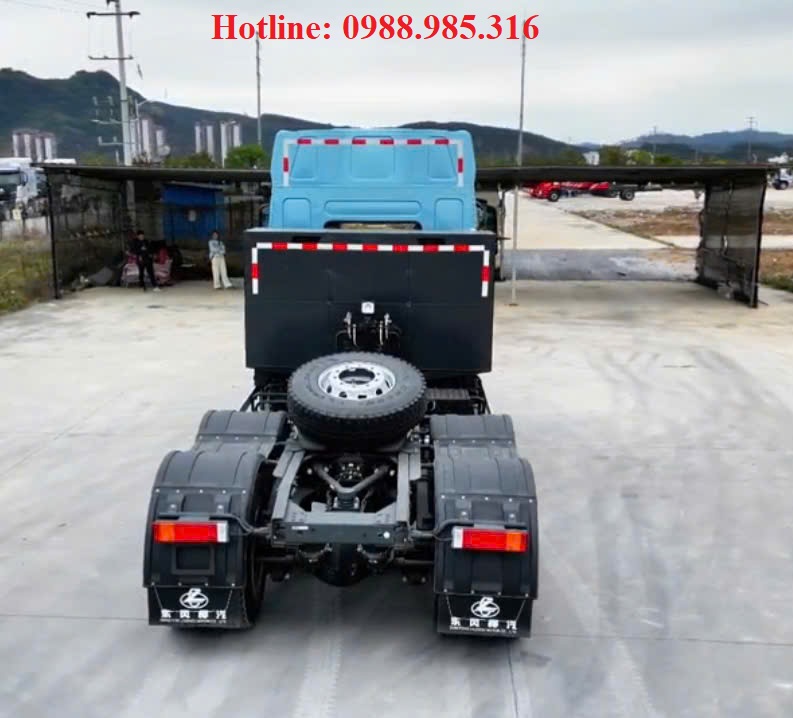 Xe đầu kéo điện chenglong 400kw